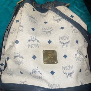 Mcm bucket bag, medium size. Authentic